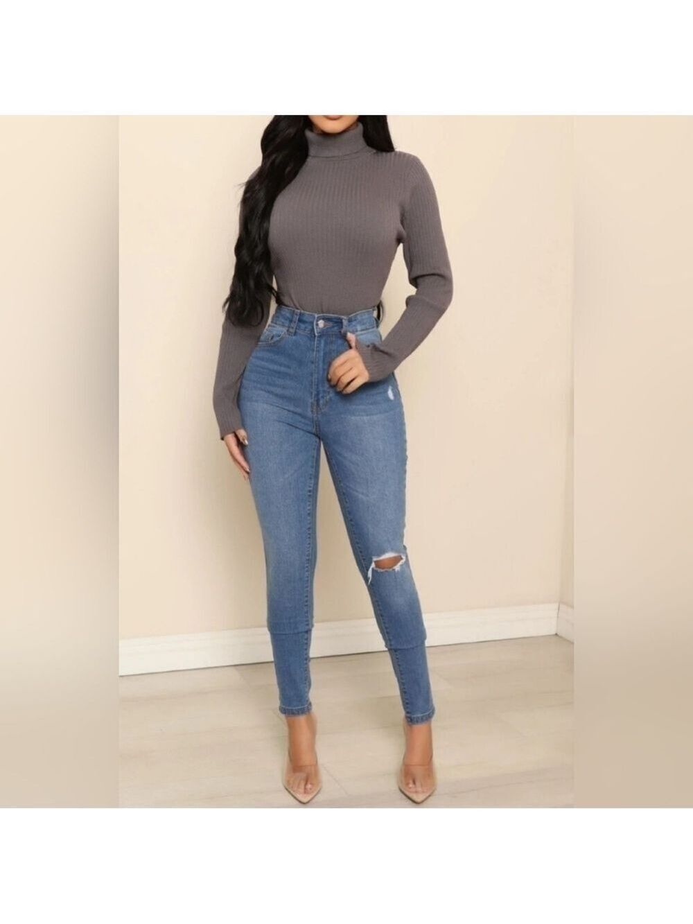 U-BIEN DISTRESSED EVER AFTER SKINNY JEANS Size 7 - New With Tags
